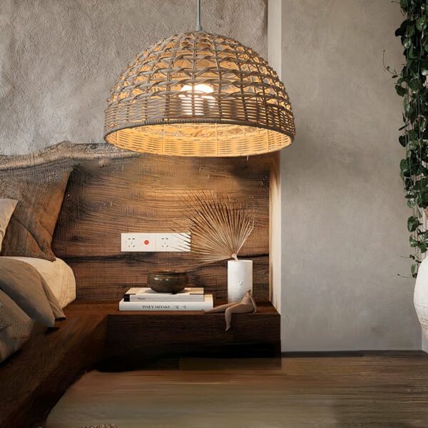 Bali hanglamp in afgerond rotan voor een slaapkamer