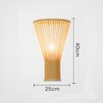 Wandlamp van natuurlijk bamboe — in interieur